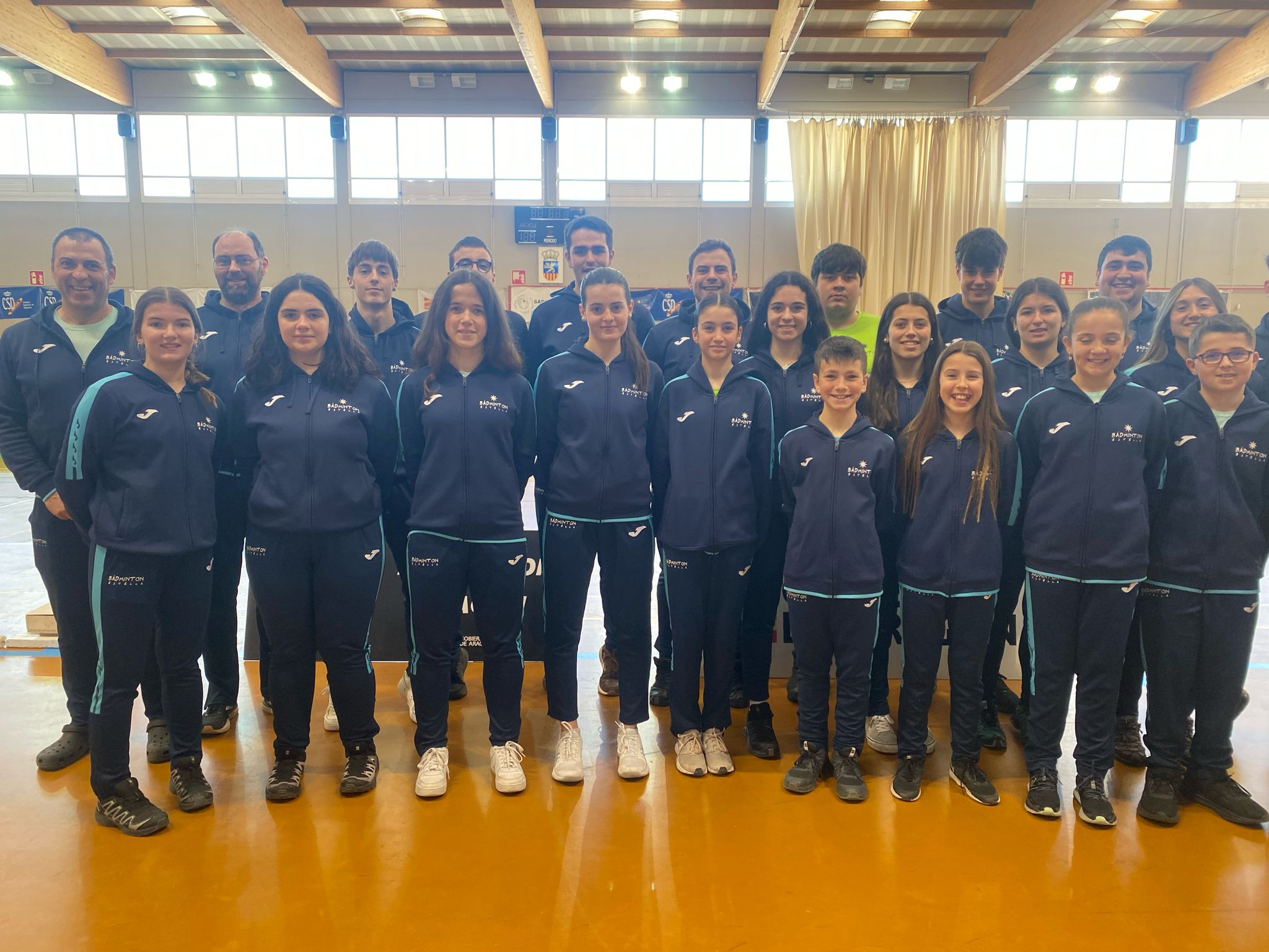 &quot;Nueve medallas de oro para el Club B&aacute;dminton Estella&quot;